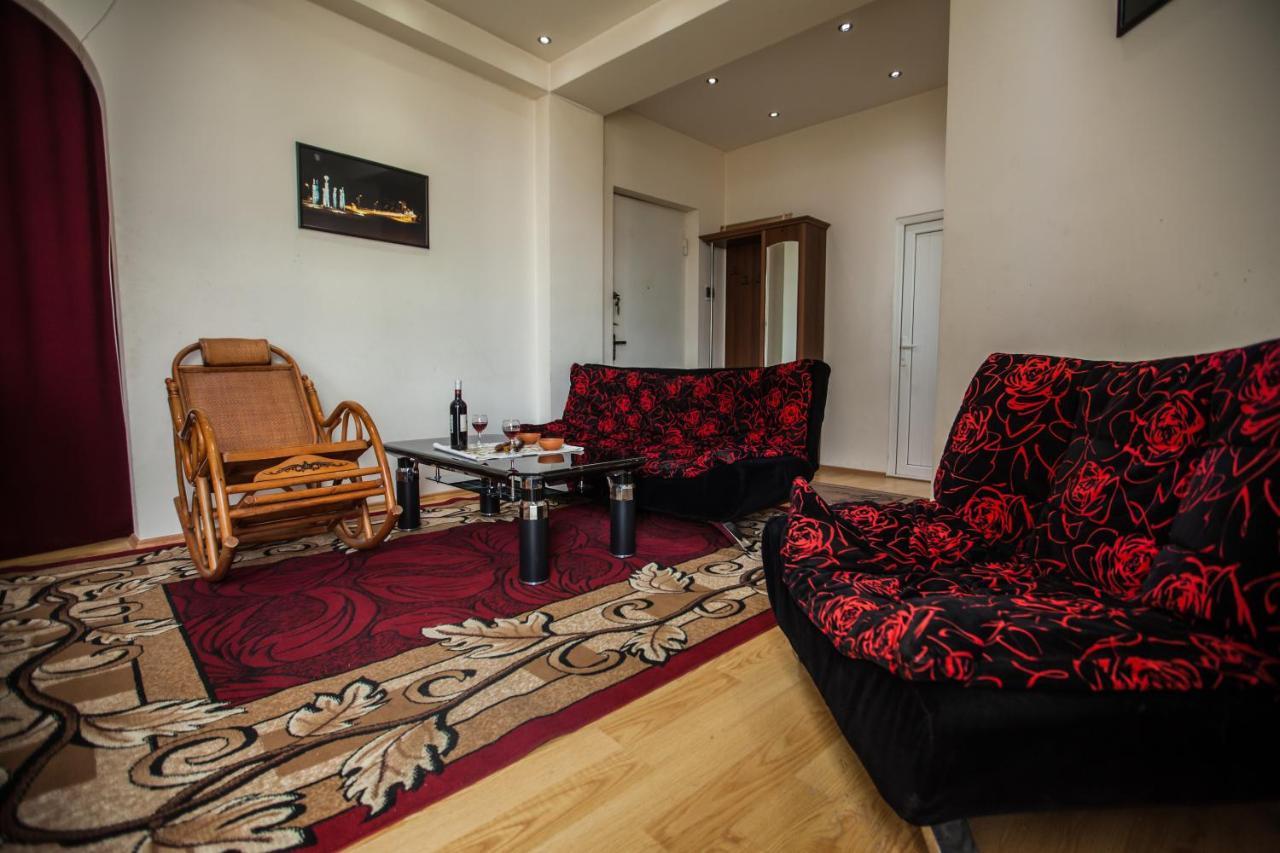 Sunny Apartments. Tbilisi. 300 Aragveli Экстерьер фото